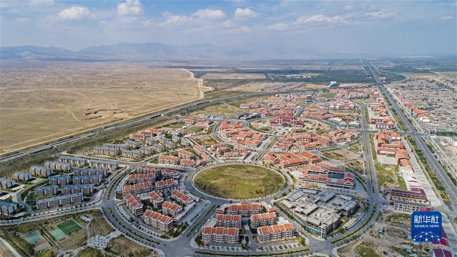 (新華全媒頭條·圖文互動)(1)習(xí)近平的山海情