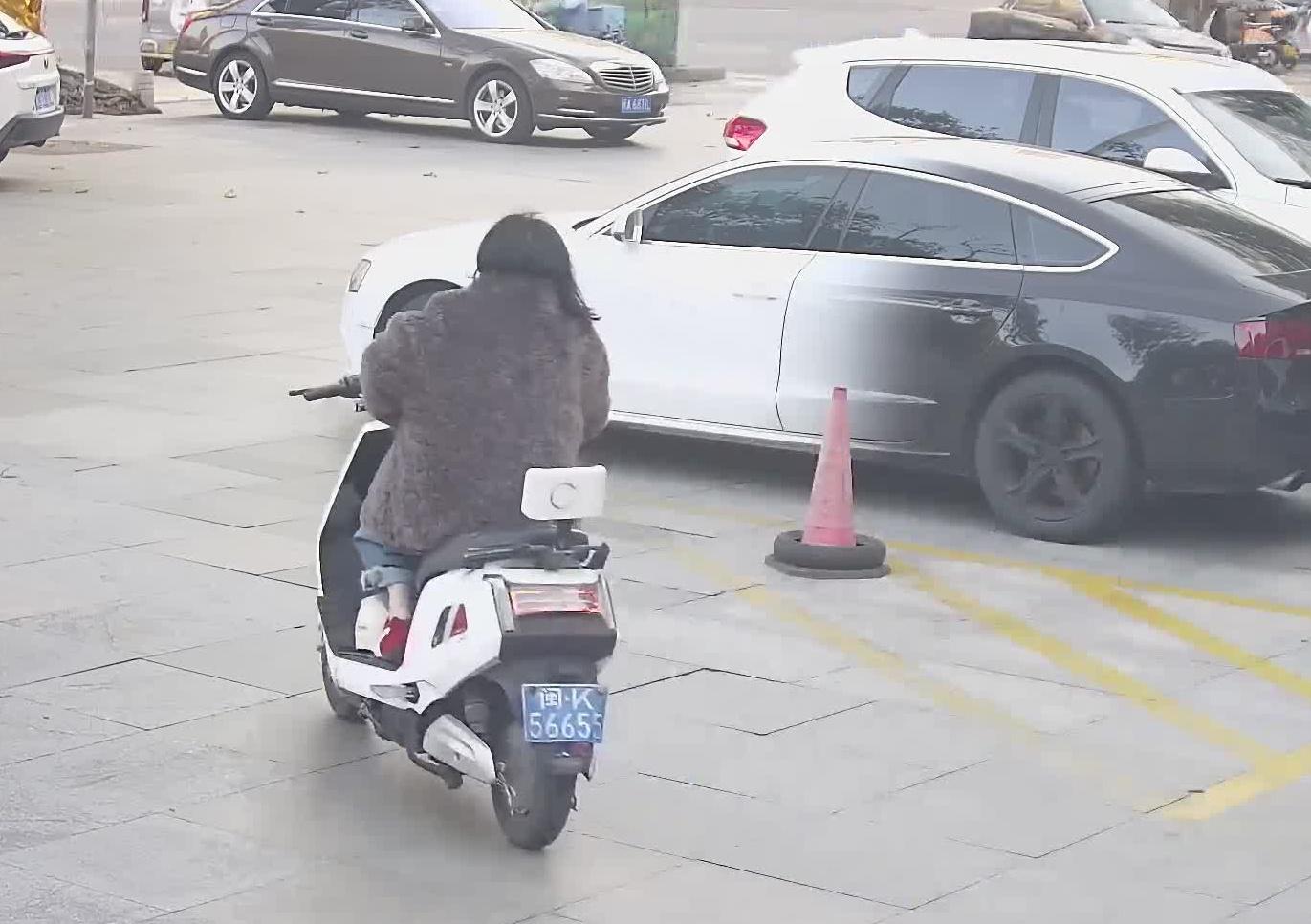 龍鳳路閩K56655.jpg