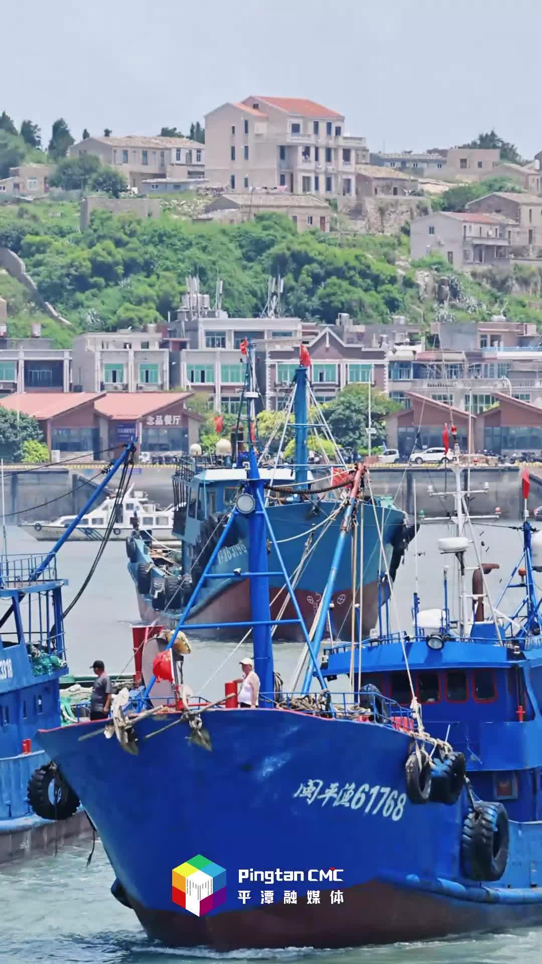 平潭開漁咯！近300艘漁船出海捕撈